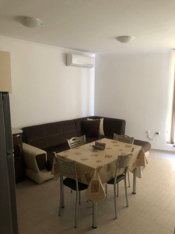 Вила Калабрия Sveti Vlas Exterior photo